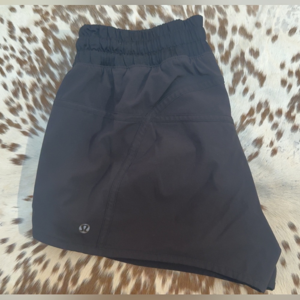 Lululemon Tracker Short